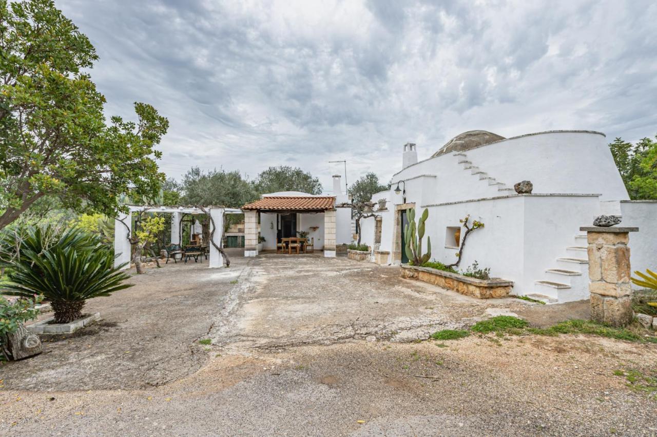 Villa Trullo Saraceno By Rentbeat à Ostuni Extérieur photo